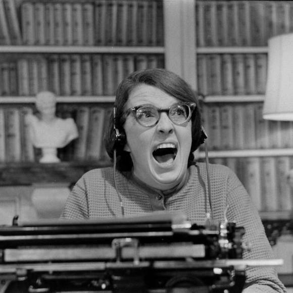 Meet your Posher, Christina - Picture 1 of 1